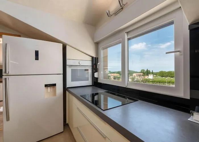 Daire Goran By Briskva *