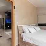 Apartment Goran By Briskva Porec